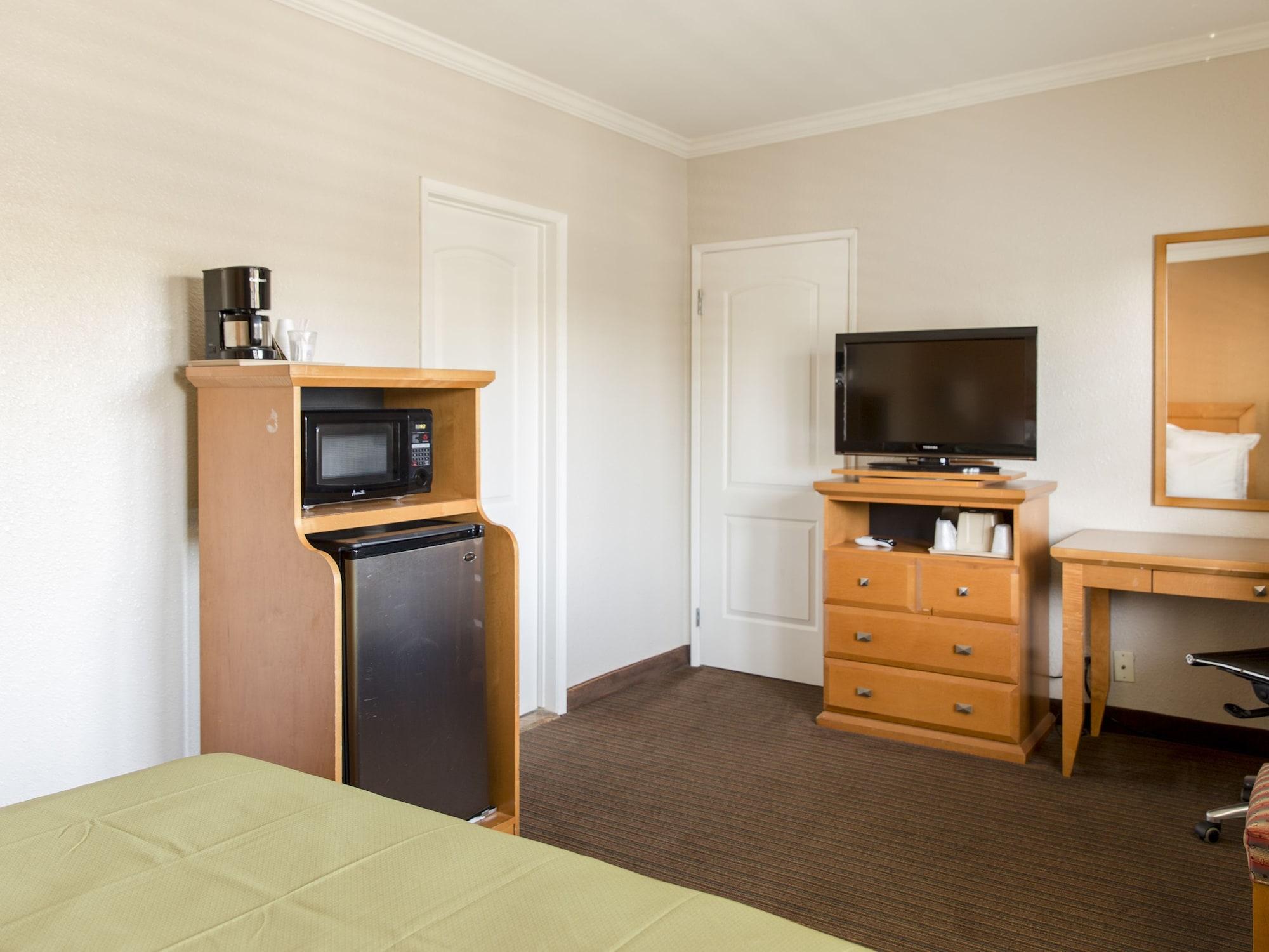 Anaheim Islander Inn And Suites Near Park And Convention Center Kültér fotó