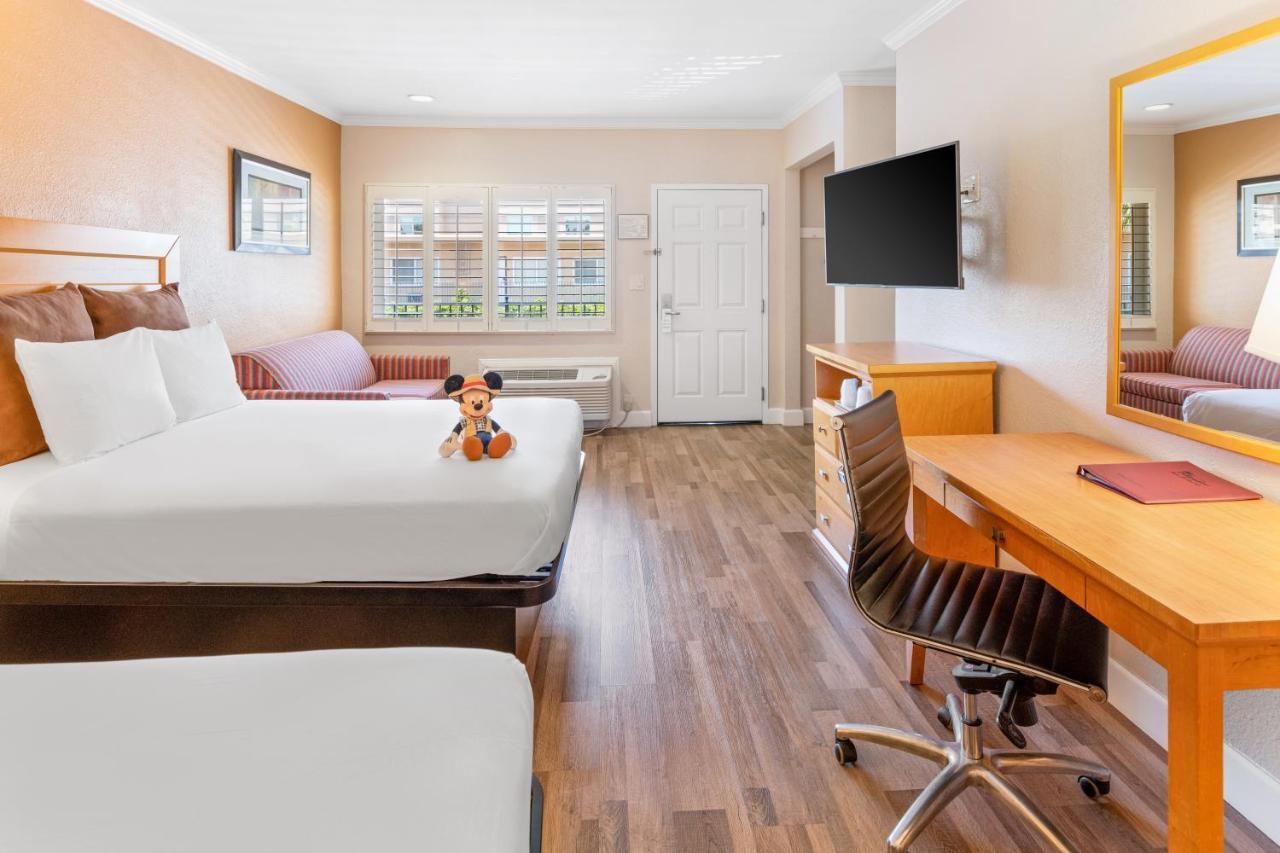 Anaheim Islander Inn And Suites Near Park And Convention Center Kültér fotó