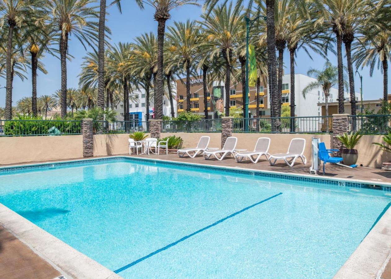 Anaheim Islander Inn And Suites Near Park And Convention Center Kültér fotó