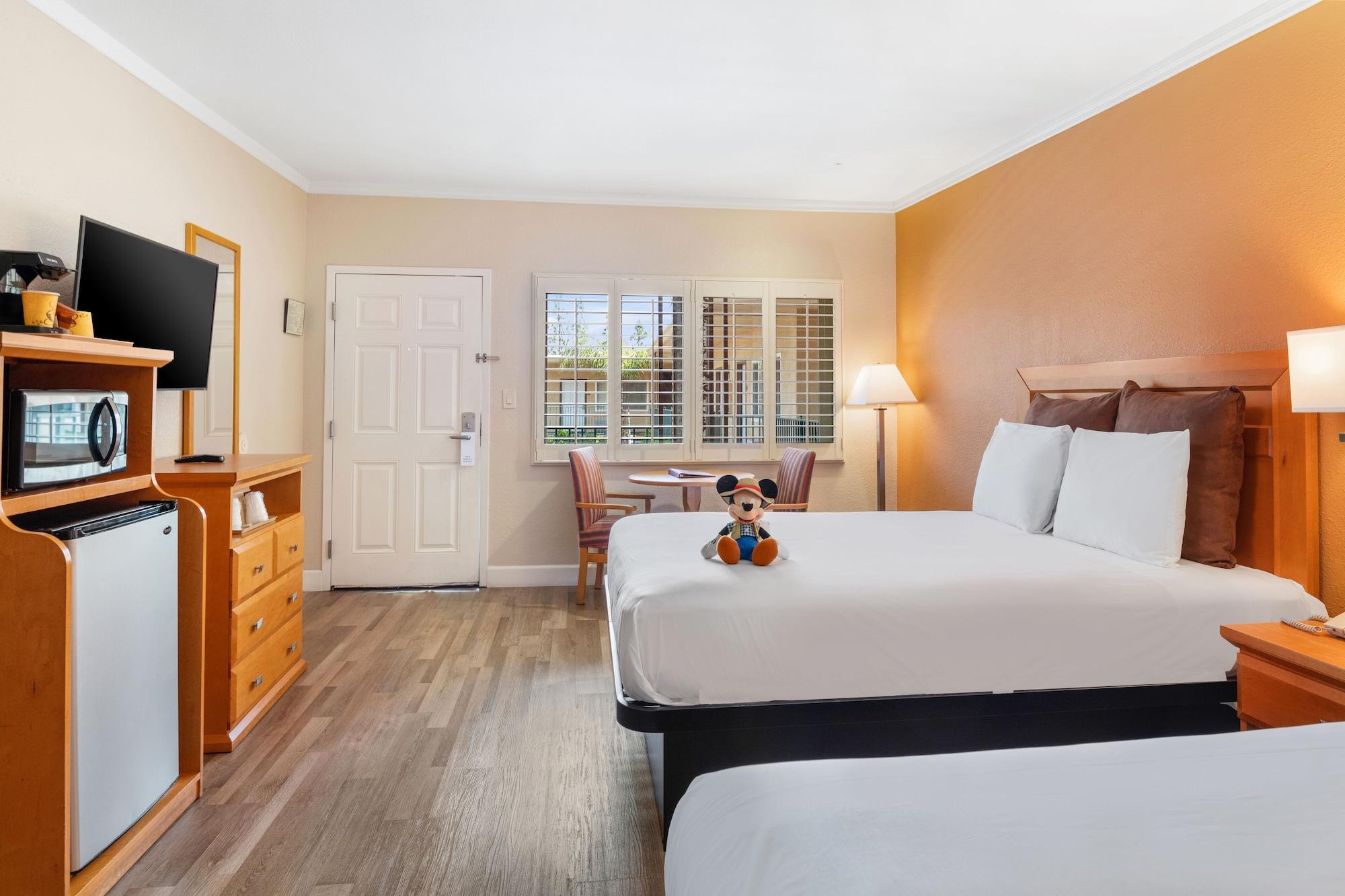 Anaheim Islander Inn And Suites Near Park And Convention Center Kültér fotó