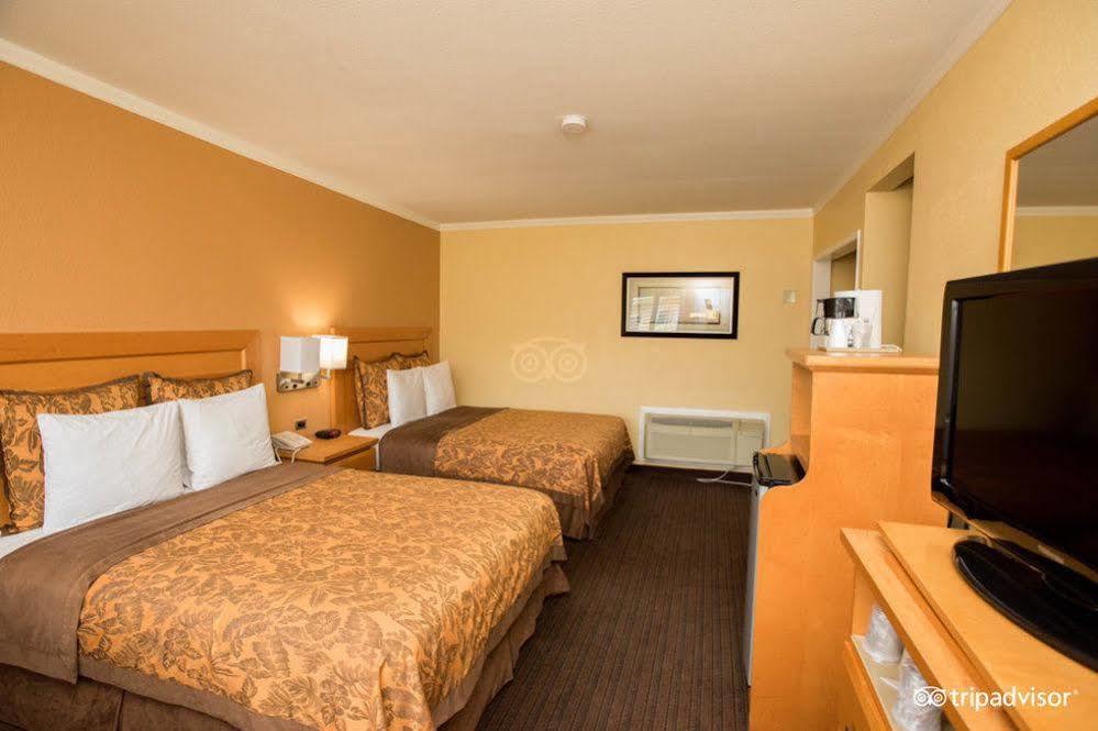 Anaheim Islander Inn And Suites Near Park And Convention Center Kültér fotó